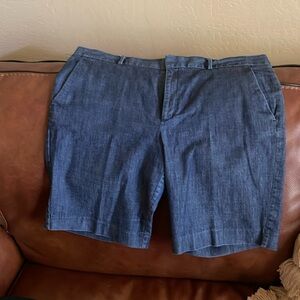 Banana Republic denim women’s shorts